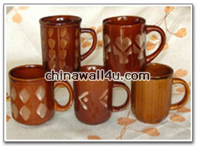 CT333 Brown Mugs handpaint design 