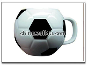 CT713 Football_Mug