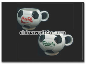 CT714 Football_Mug
